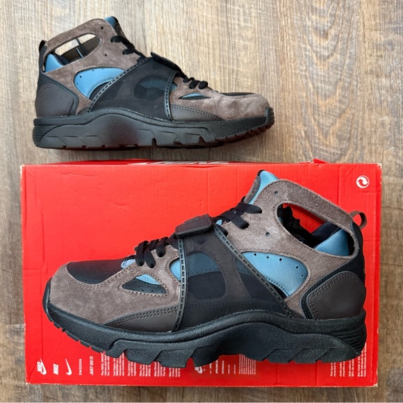 Nike Other - Nike Air Trainer Huarache Baroque Brown Smokey Blue
